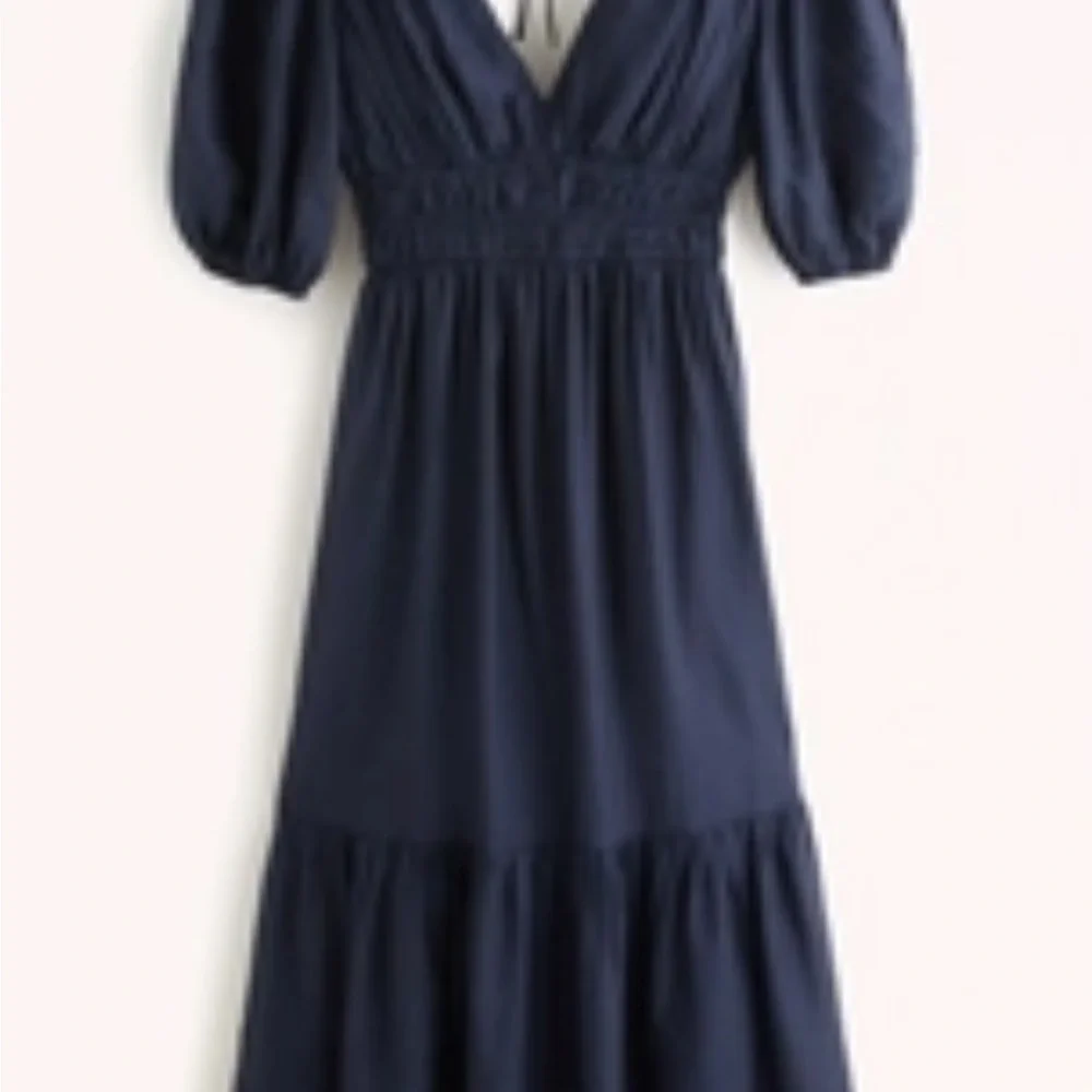 Floaty Plunge Midi Dress size S - Picture 3 of 6